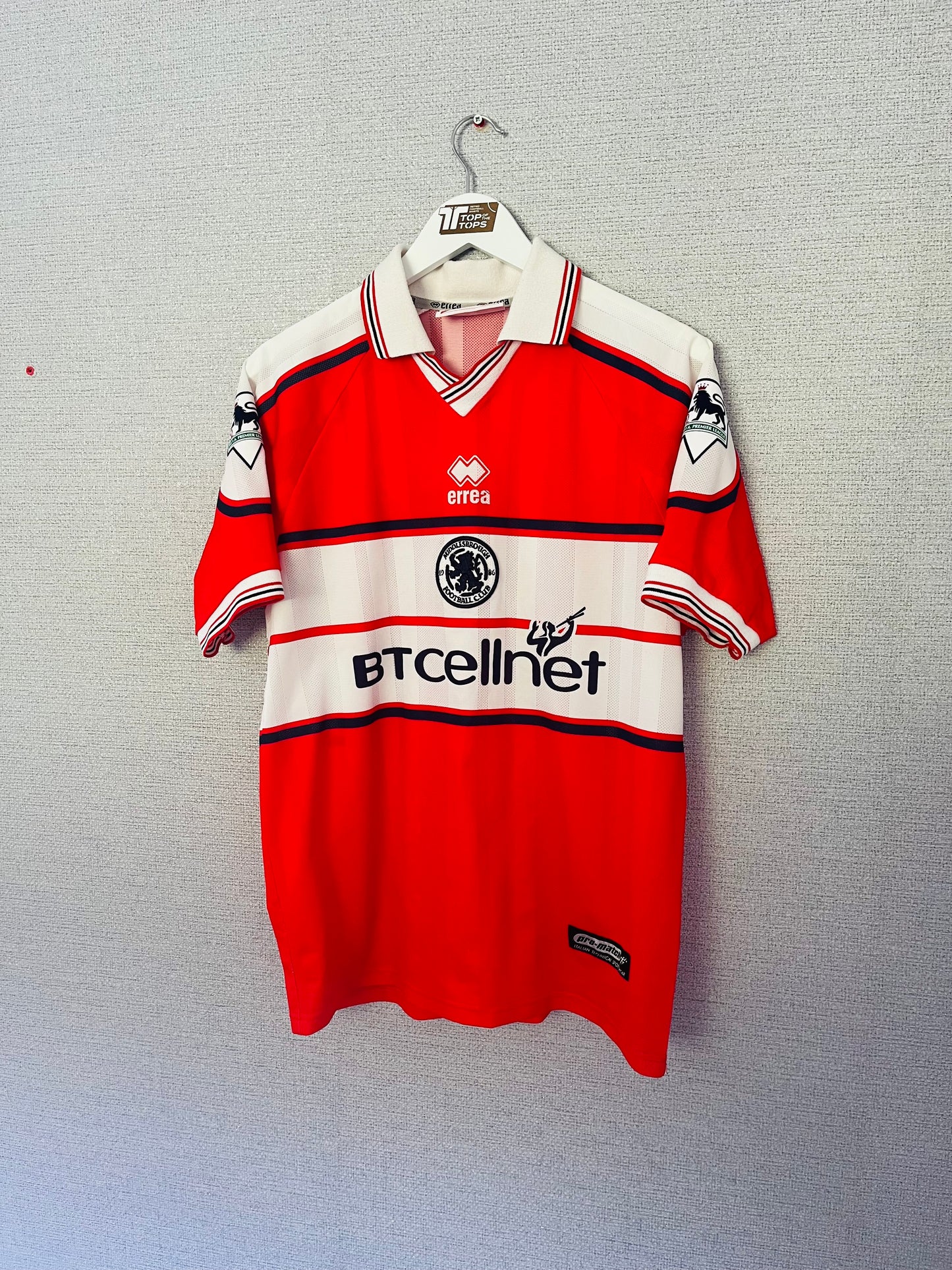 Middlesbrough home football shirt 2000/01 Karembeu Medium