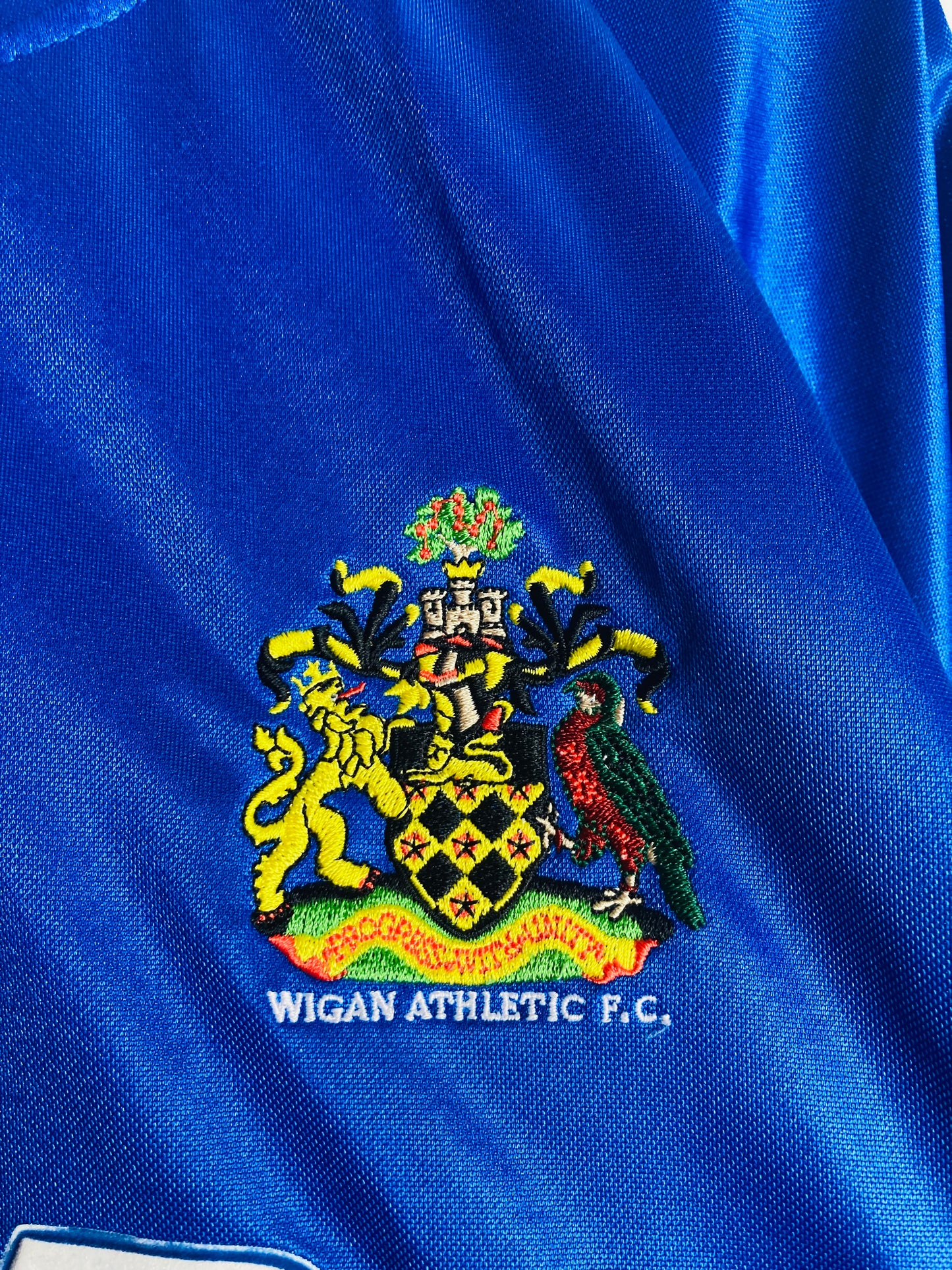 Wigan Athletic home football shirt 2002/03 XL