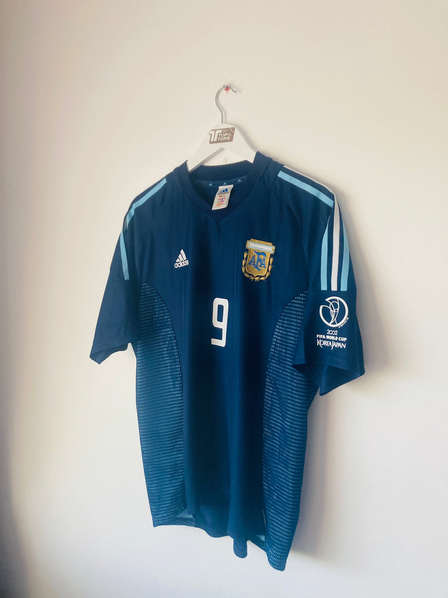 Argentina away football shirt W/C 2002 Batistuta Large