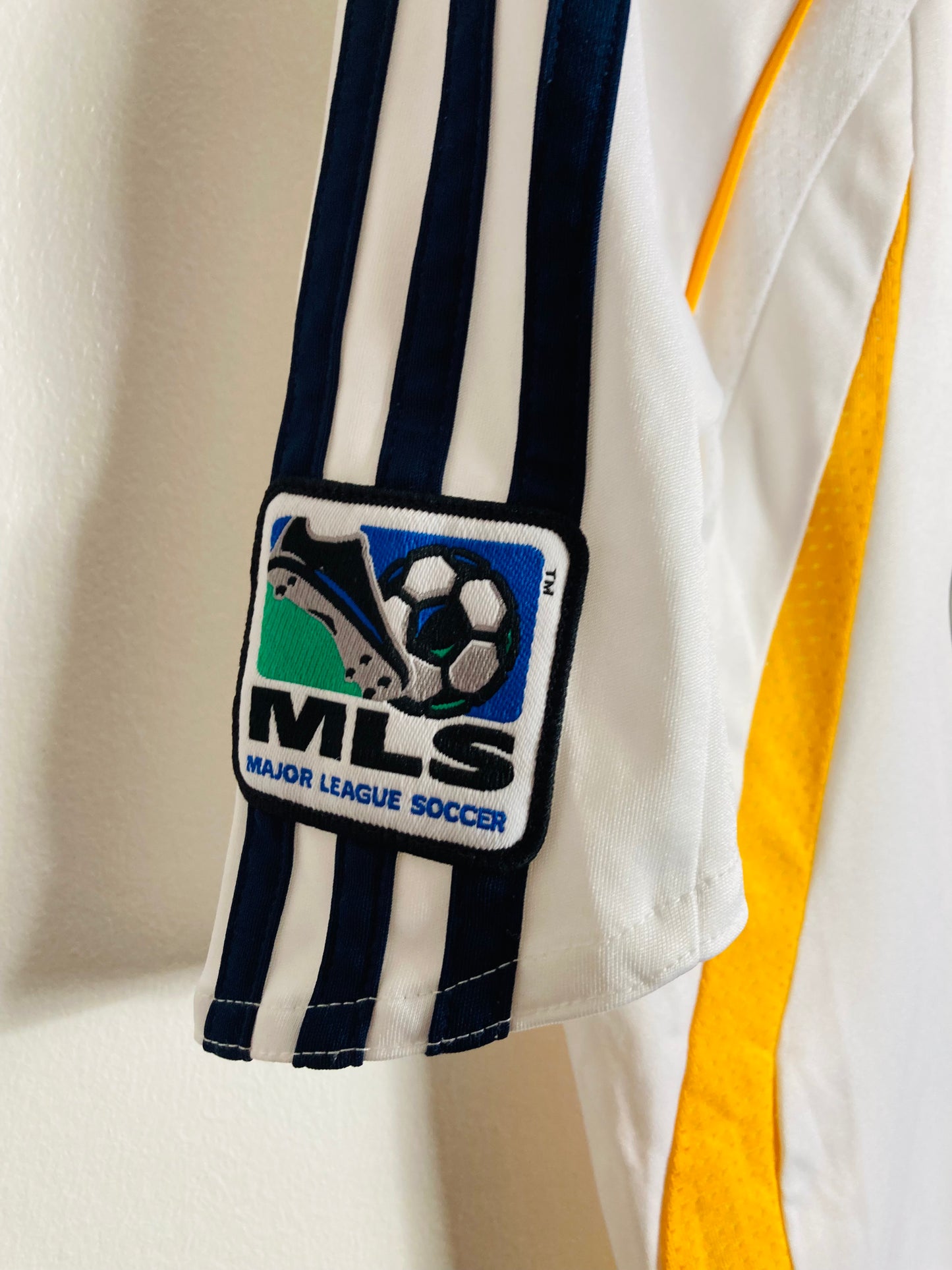 LA Galaxy home football shirt 2007/08 Donovan small