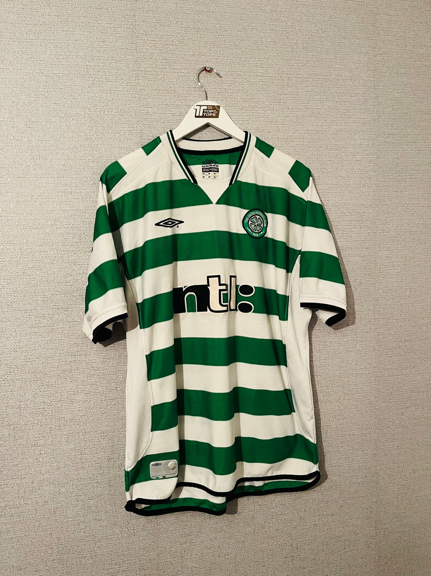 Glasgow Celtic home football shirt 2001/03 Larsson XL
