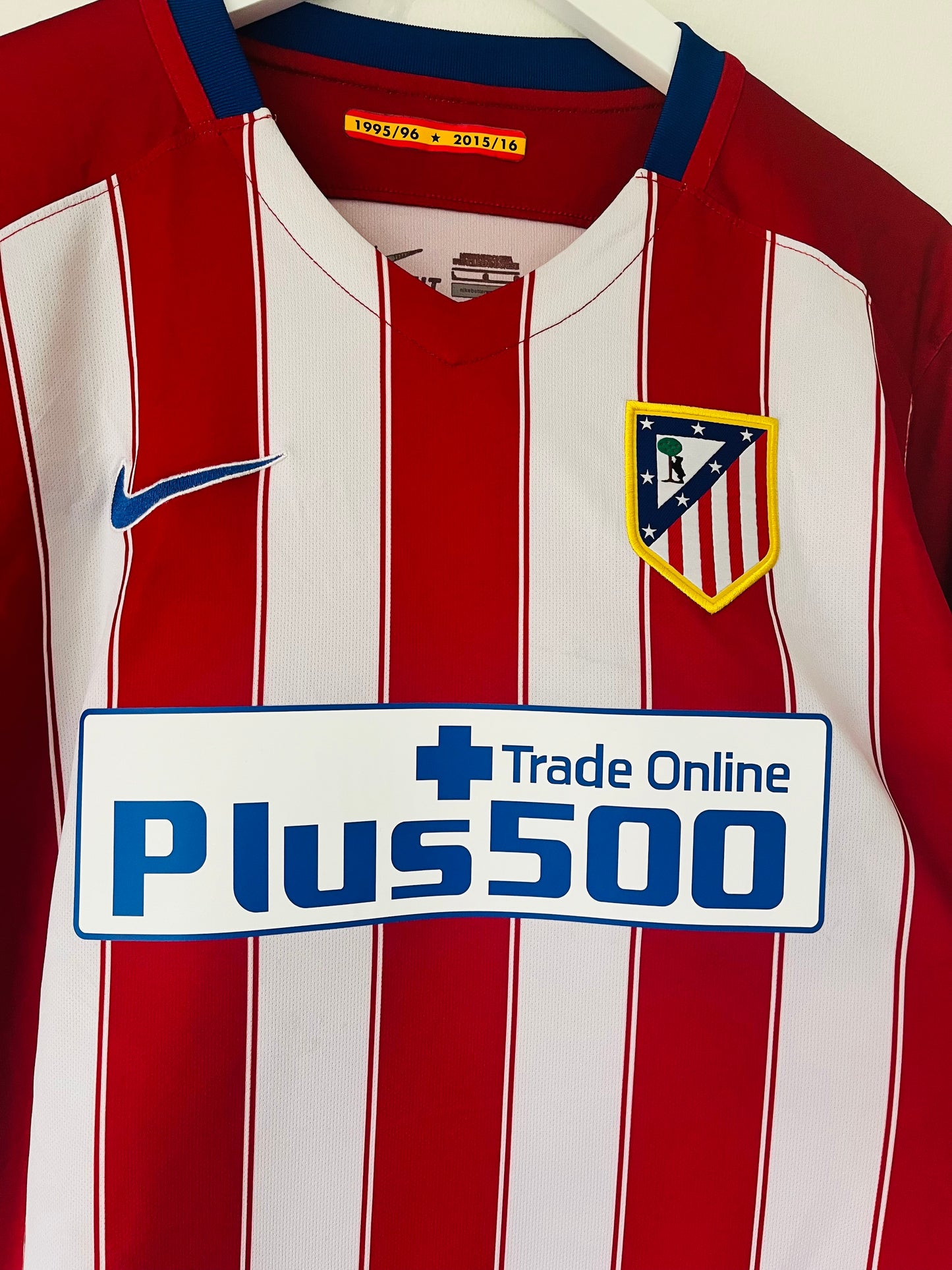 Atletico Madrid home football shirt 2015/16 Torres Large