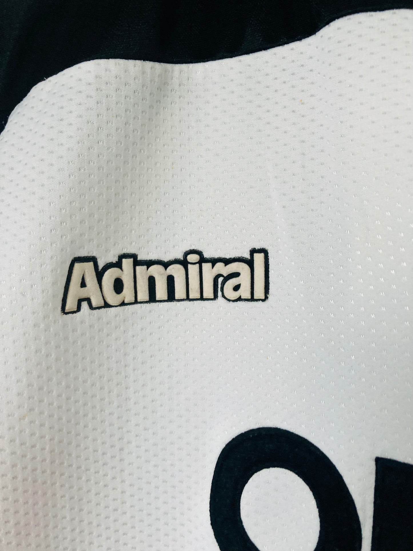Barnsley away football shirt
1999/2000 Large