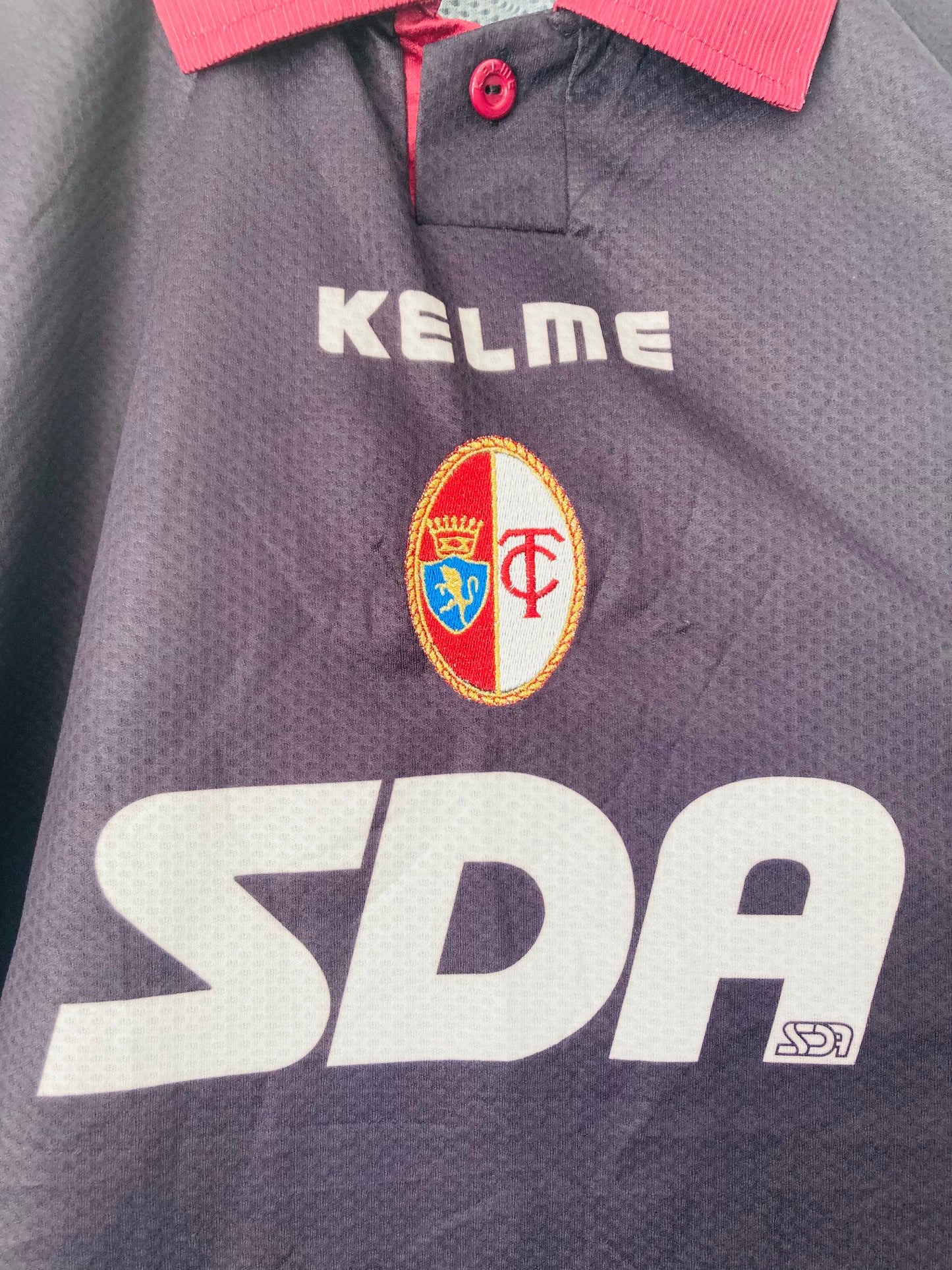 Torino third football shirt
1998/99 XL