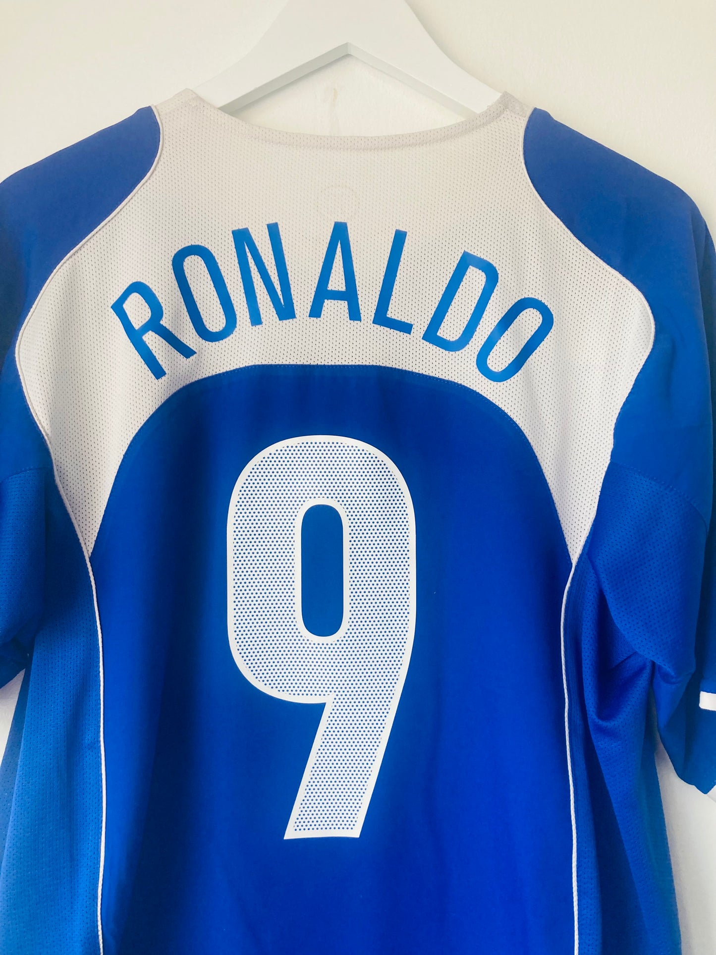 Brazil away football shirt 2004/05 Ronaldo Large