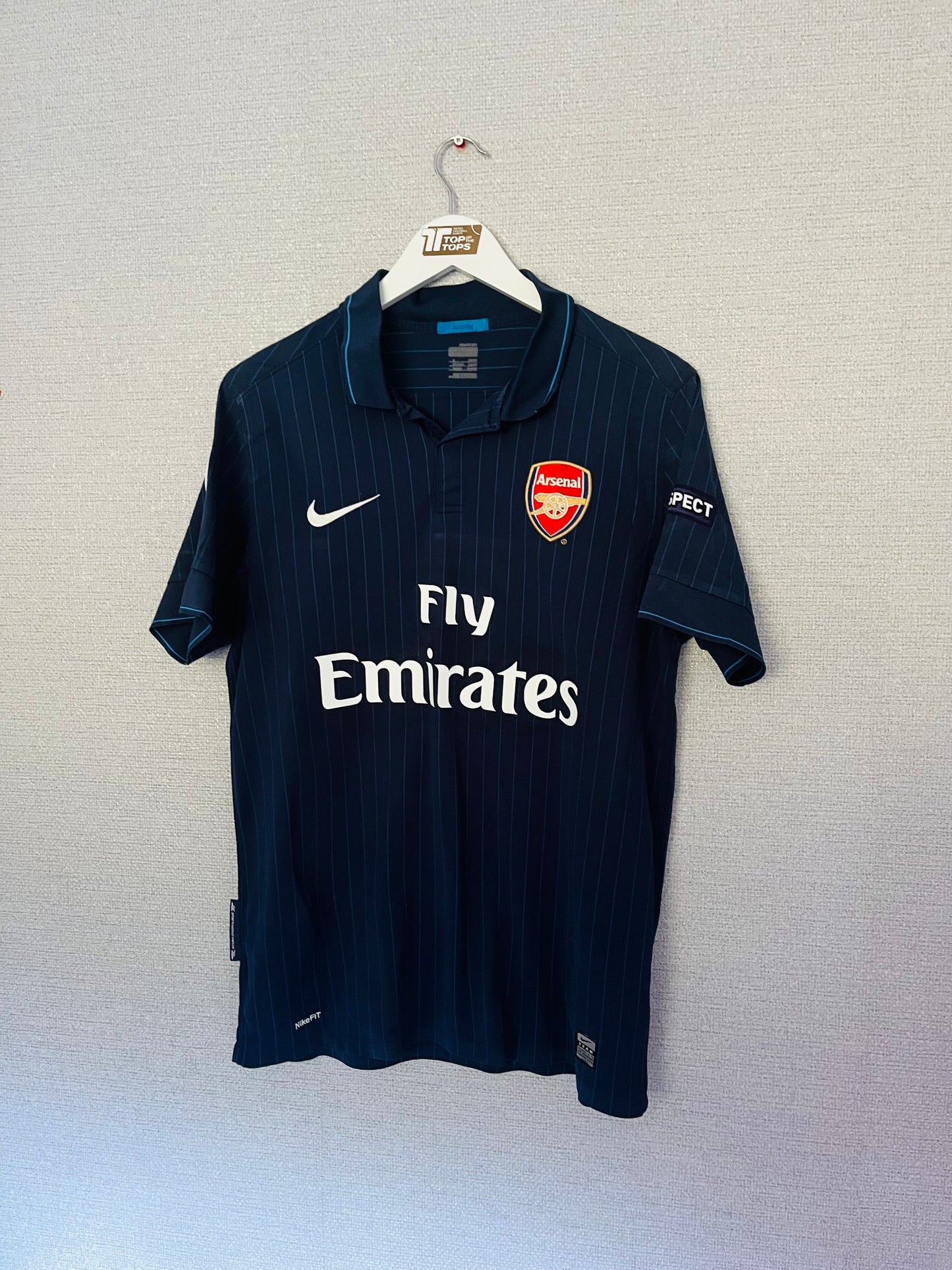 Arsenal away football shirt 2009/10 Fabregas Medium