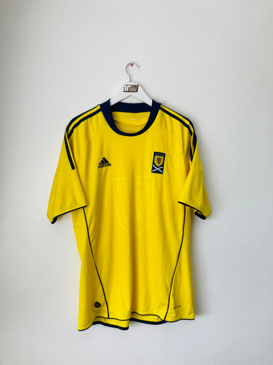 Scotland away football shirt 2010/11 Large