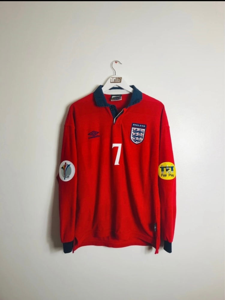 England away football shirt Beckham Med L/S Euro 2000