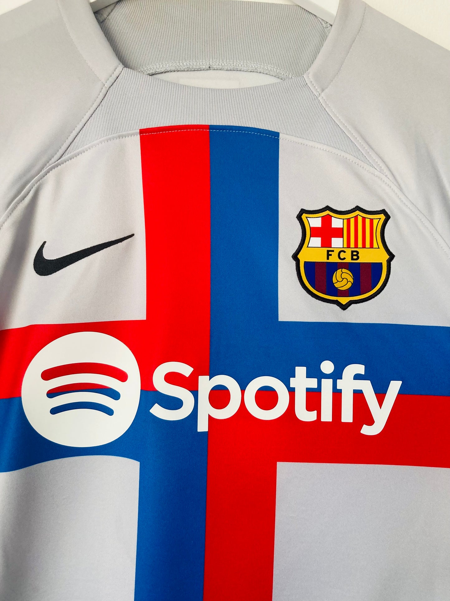 Barcelona third football shirt
2022/23 Raphinha Medium