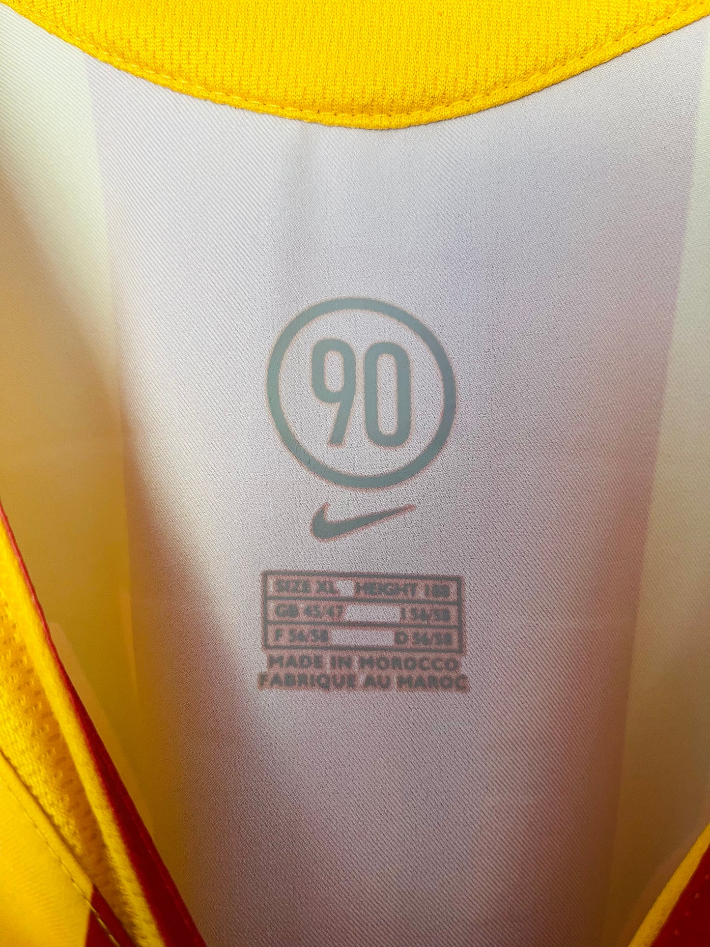 Lens home football shirt 2005/06 Keita XL