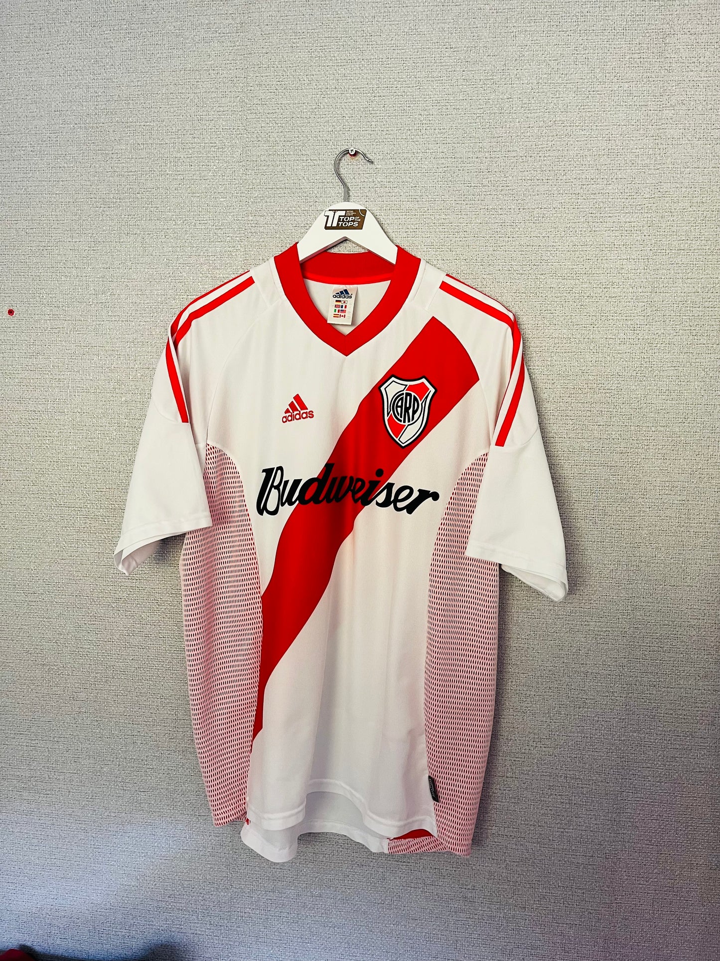 River Plate home football shirt
2002/03 10 (Ariel Ortega) Large