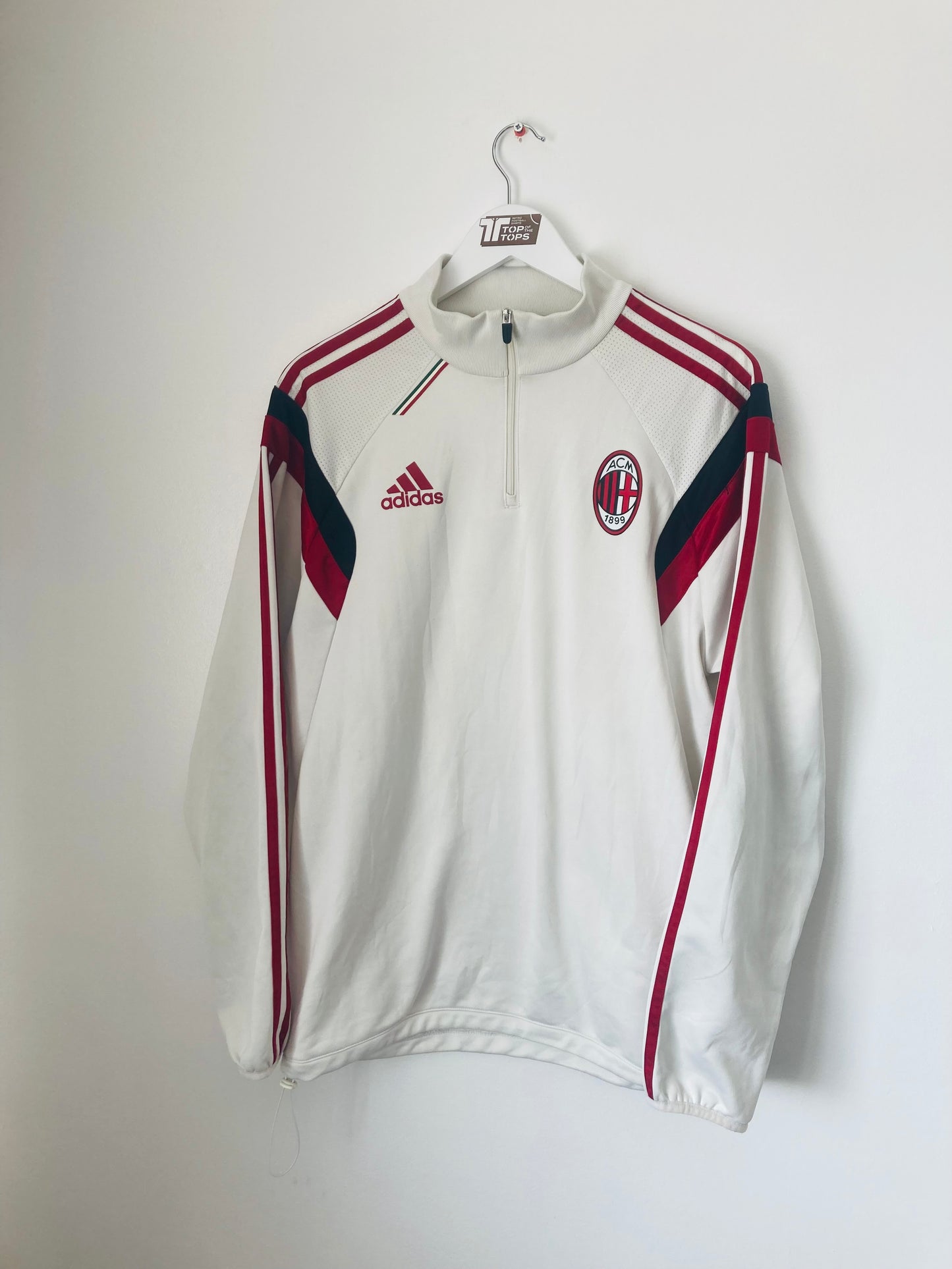 AC Milan training football top
