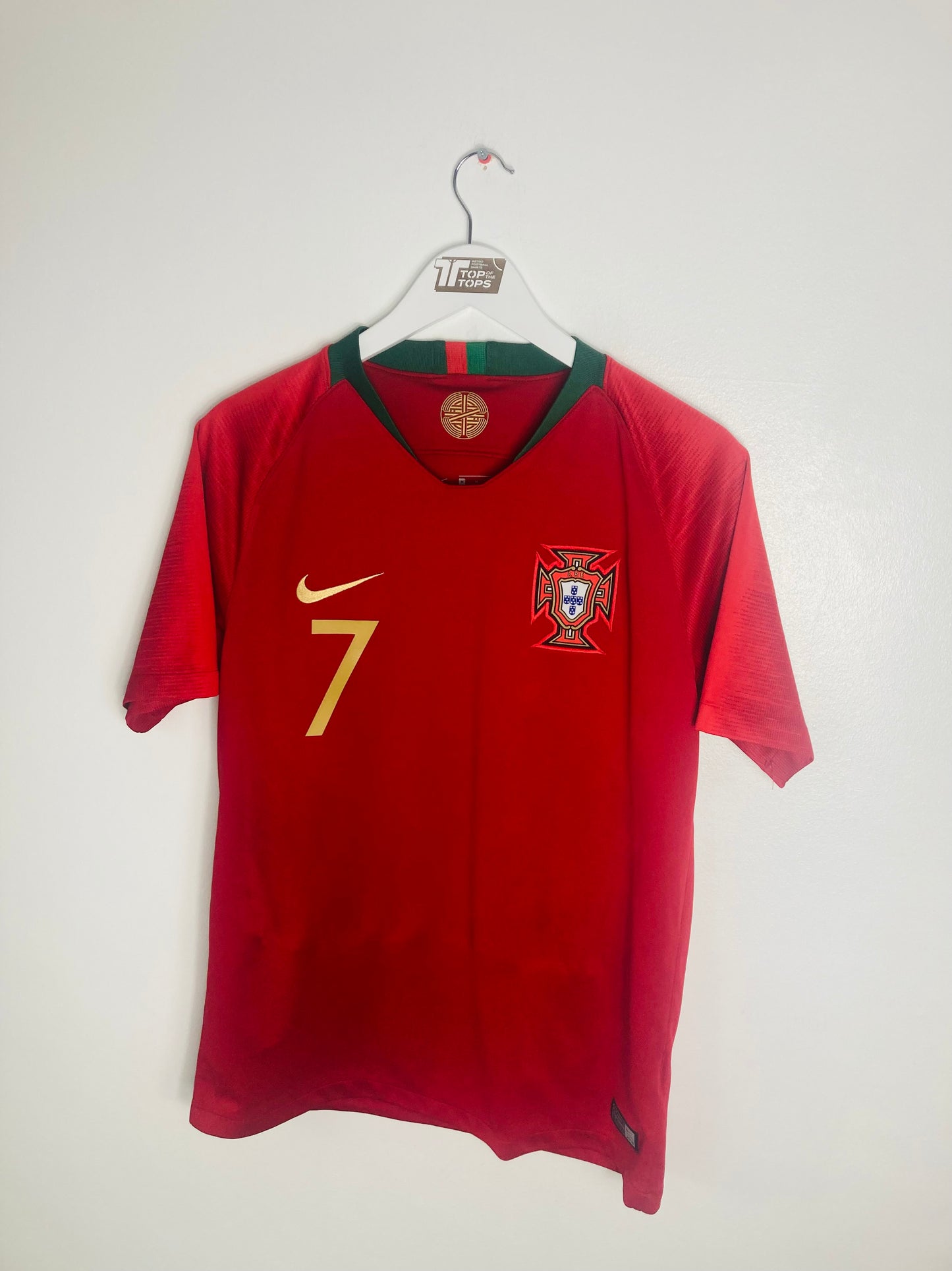 Portugal home football shirt W/C 2018 CR7 medium