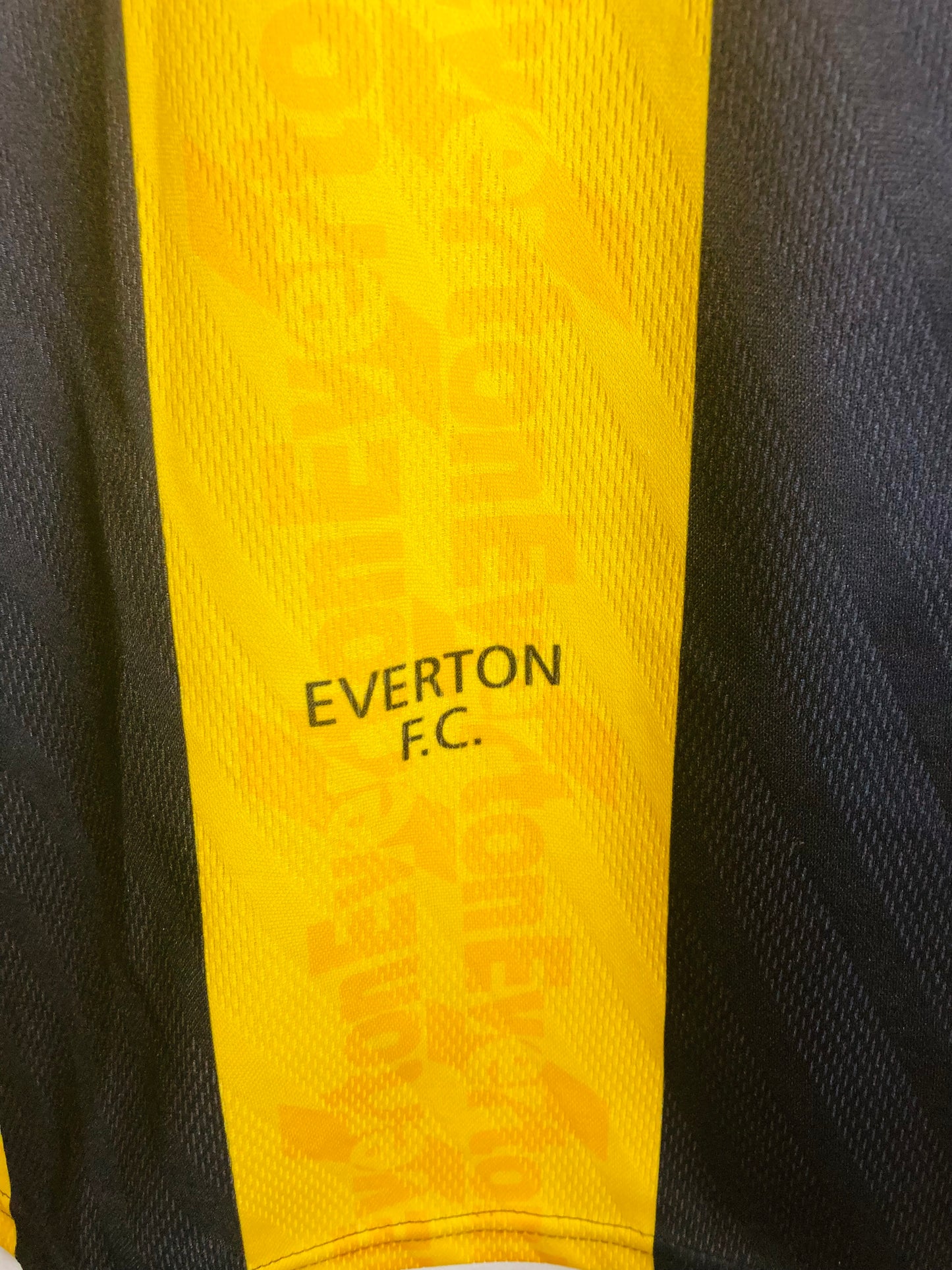 Everton away football shirt 1996/97 Ferguson Large
