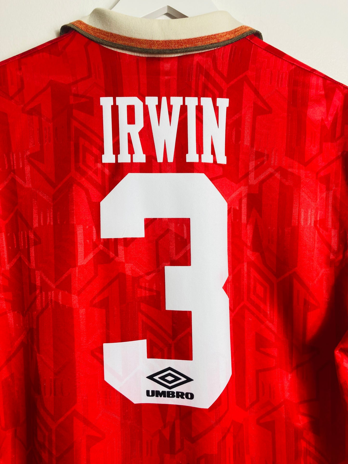 Manchester United home football shirt
1992/94 Irwin Large