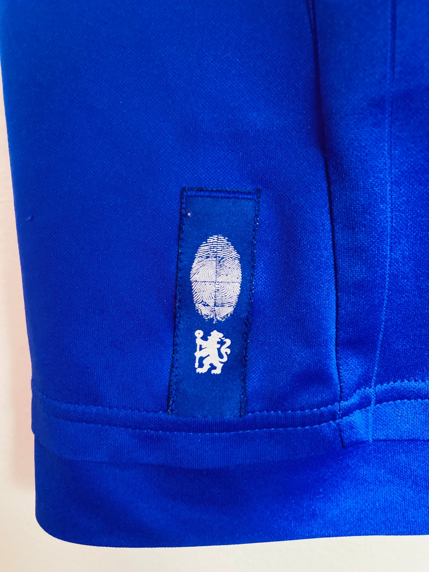 Chelsea home football shirt 2015/16 Hazard medium