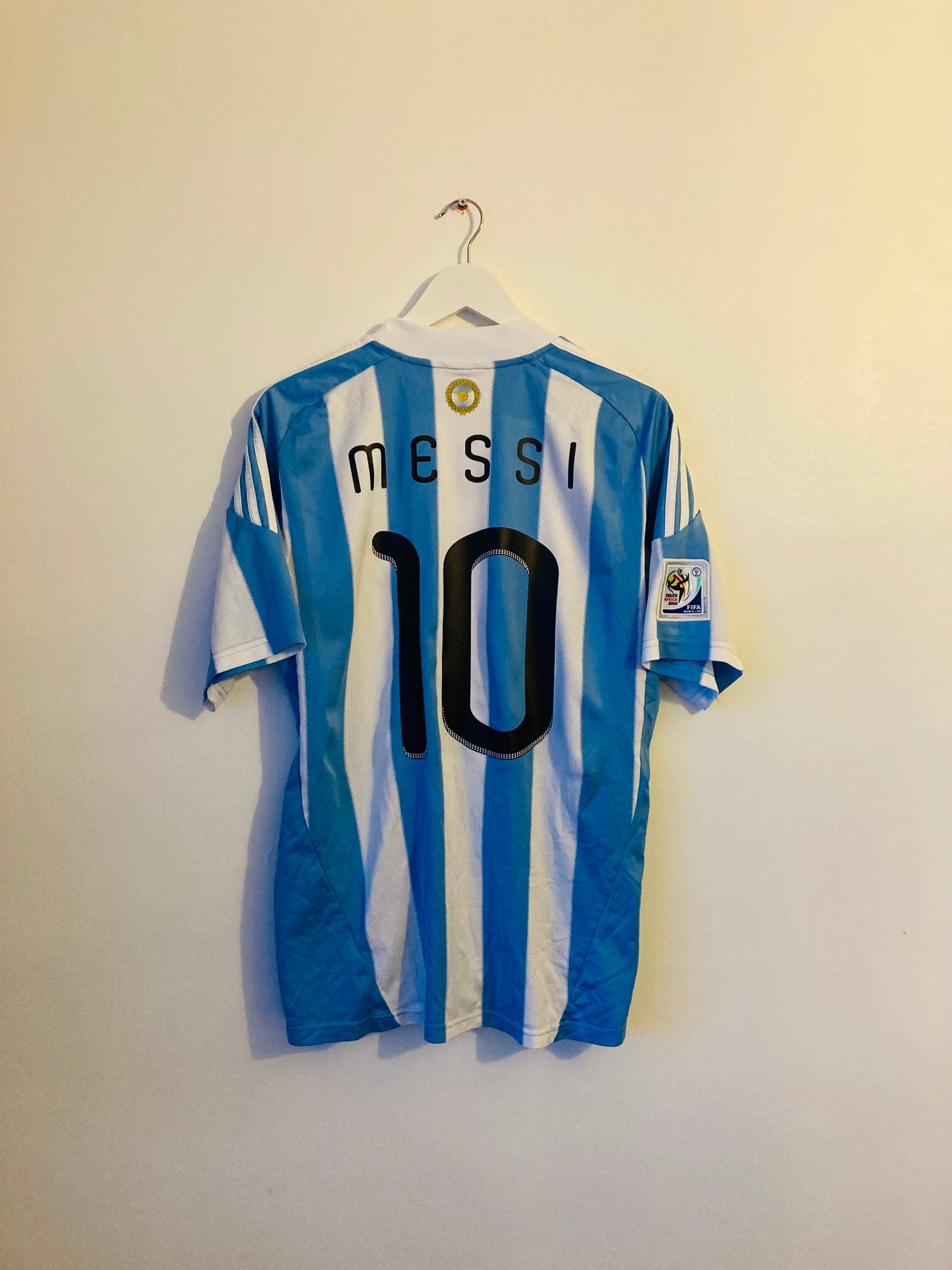 Argentina home football shirt
World Cup 2010 Messi large