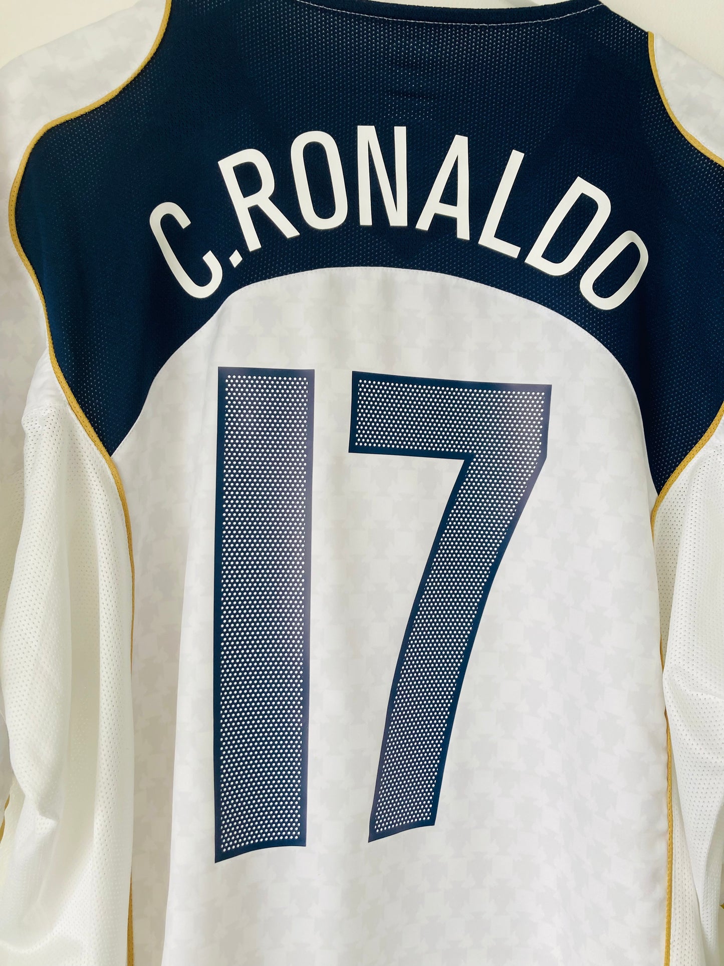 Portugal away football shirt 2004/06 Ronaldo XXL