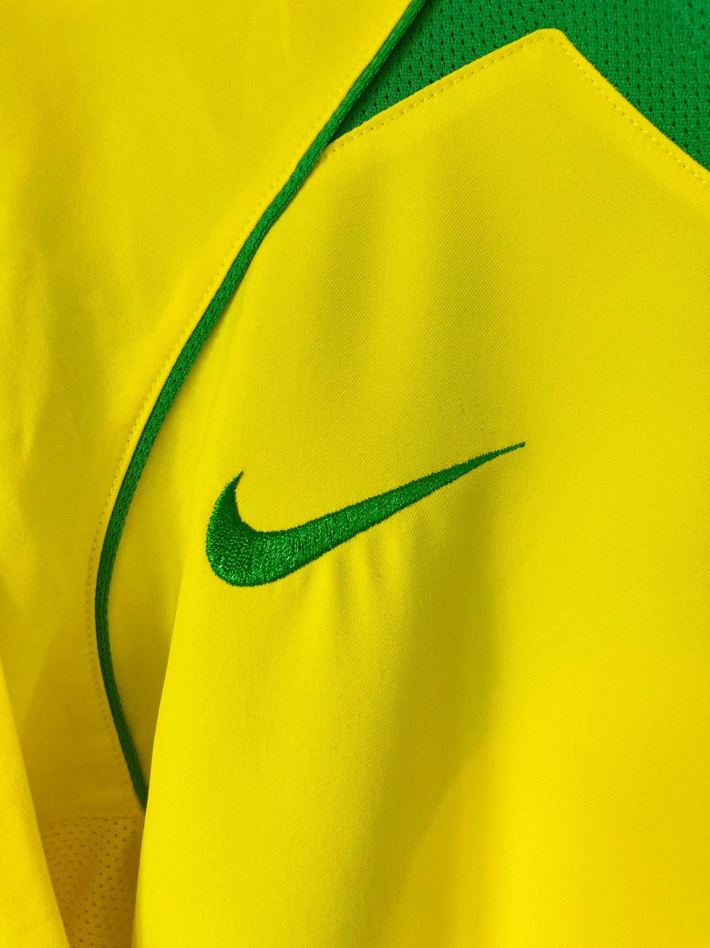 Brazil home football shirt 2004/06 R9 XL