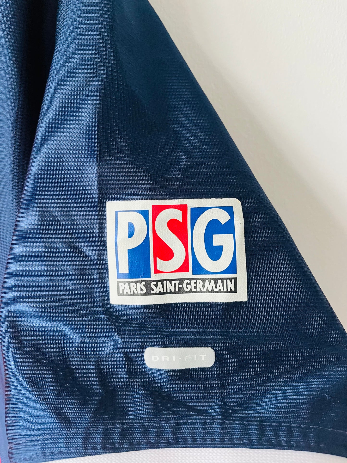 PSG home football shirt 2001/02 Ronaldinho Large