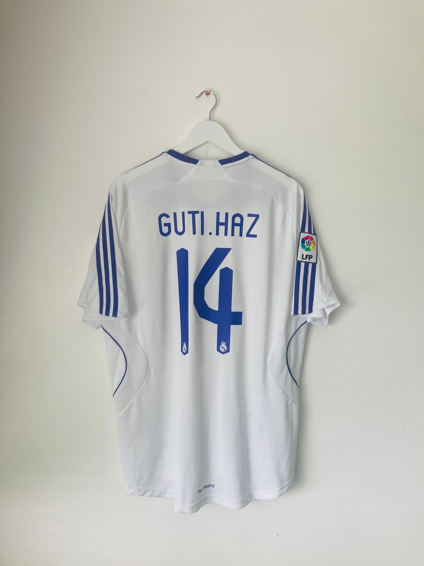 Real Madrid home football shirt 2007/08 Guti Large