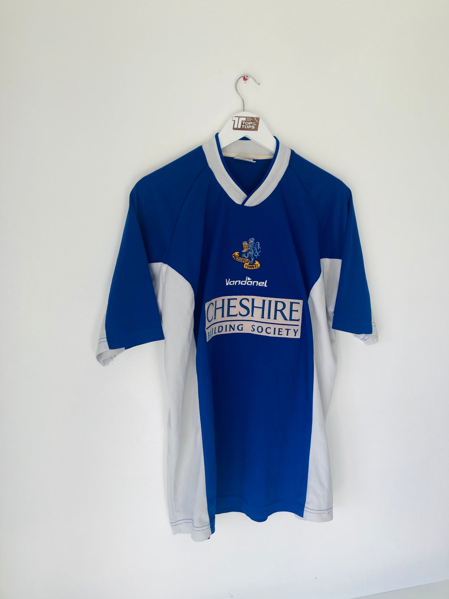 Macclesfield Town home football shirt
2003/04 XL