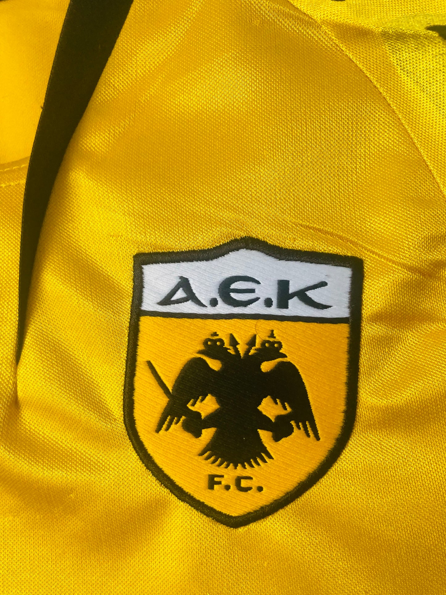 AEK Athens home football shirt
2007/08 Rivaldo Medium