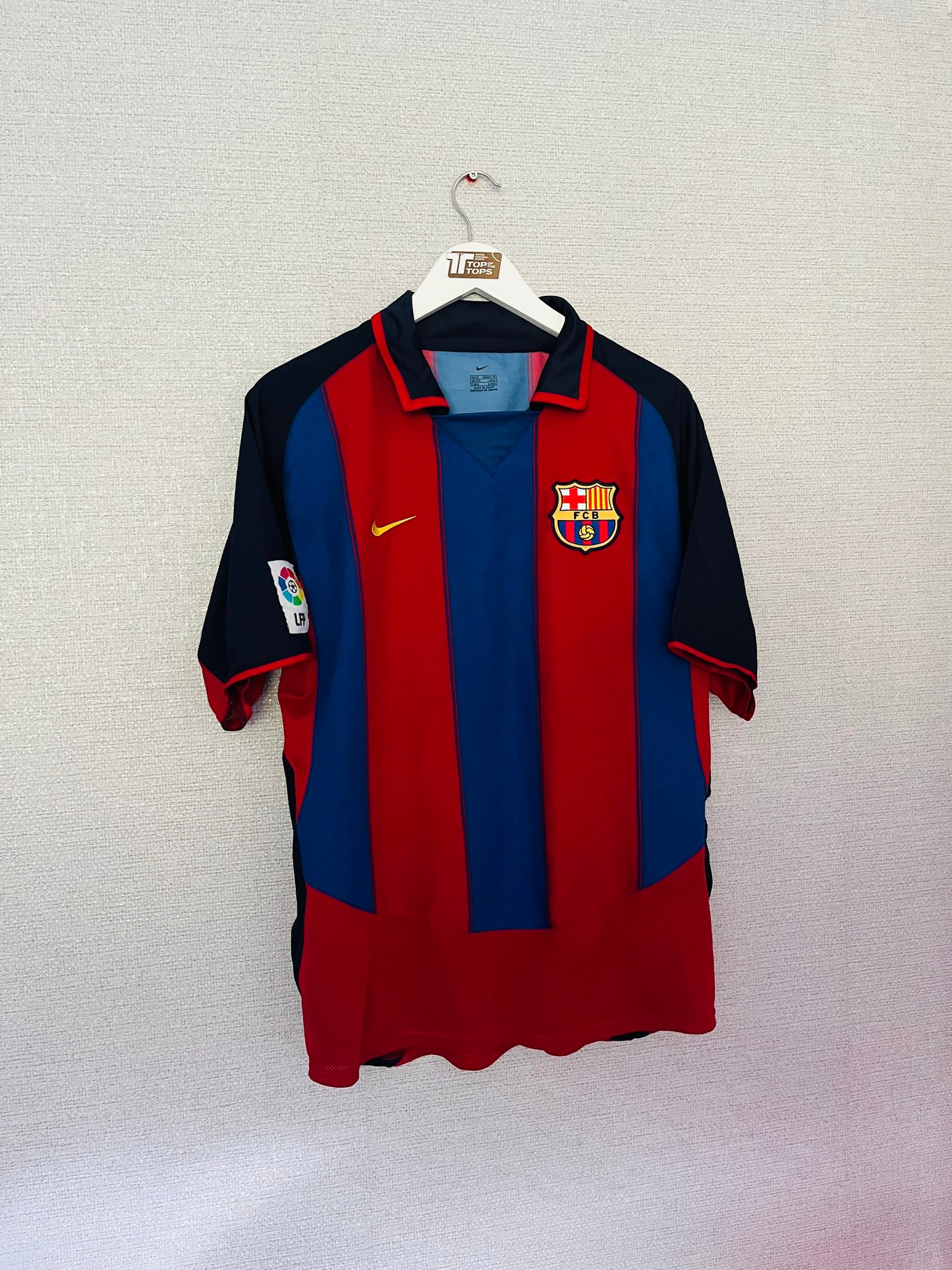 Barcelona home football shirt 2003/04 Ronaldinho Medium