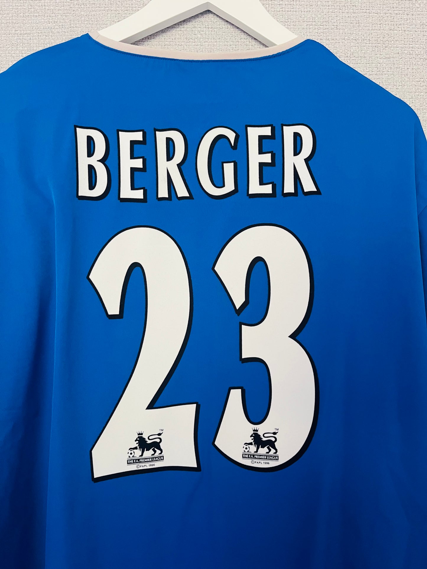 Portsmouth home football shirt 2003/05 XXL Berger