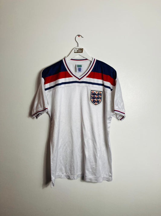 England scoredraw home football shirt 1982
