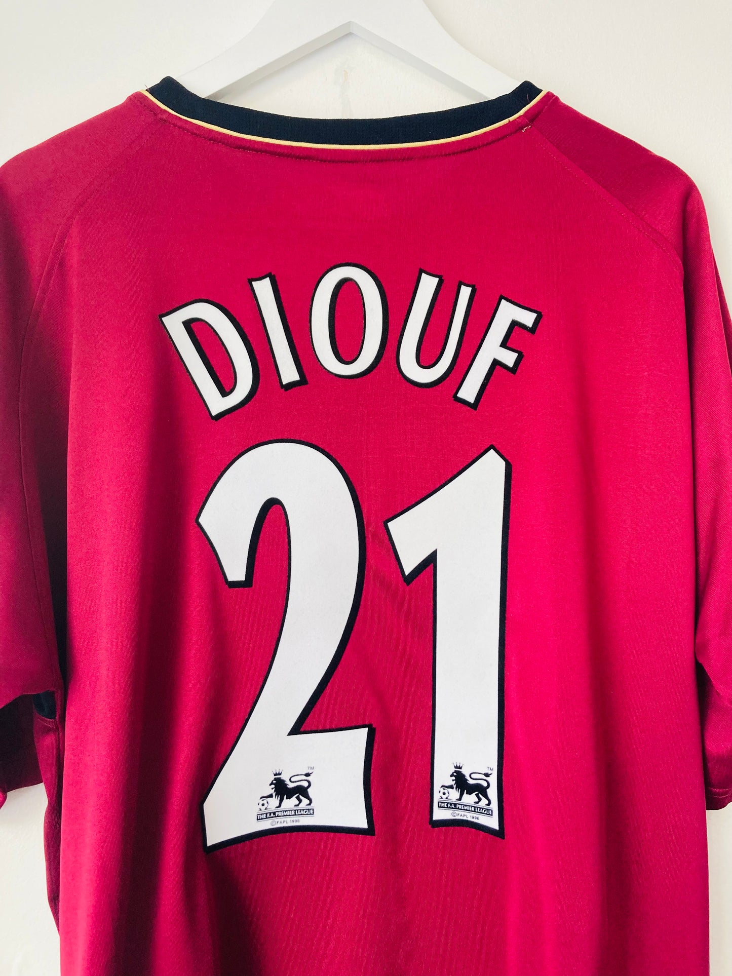 Bolton Wanderers away football shirt
2006/07 Diouf XL