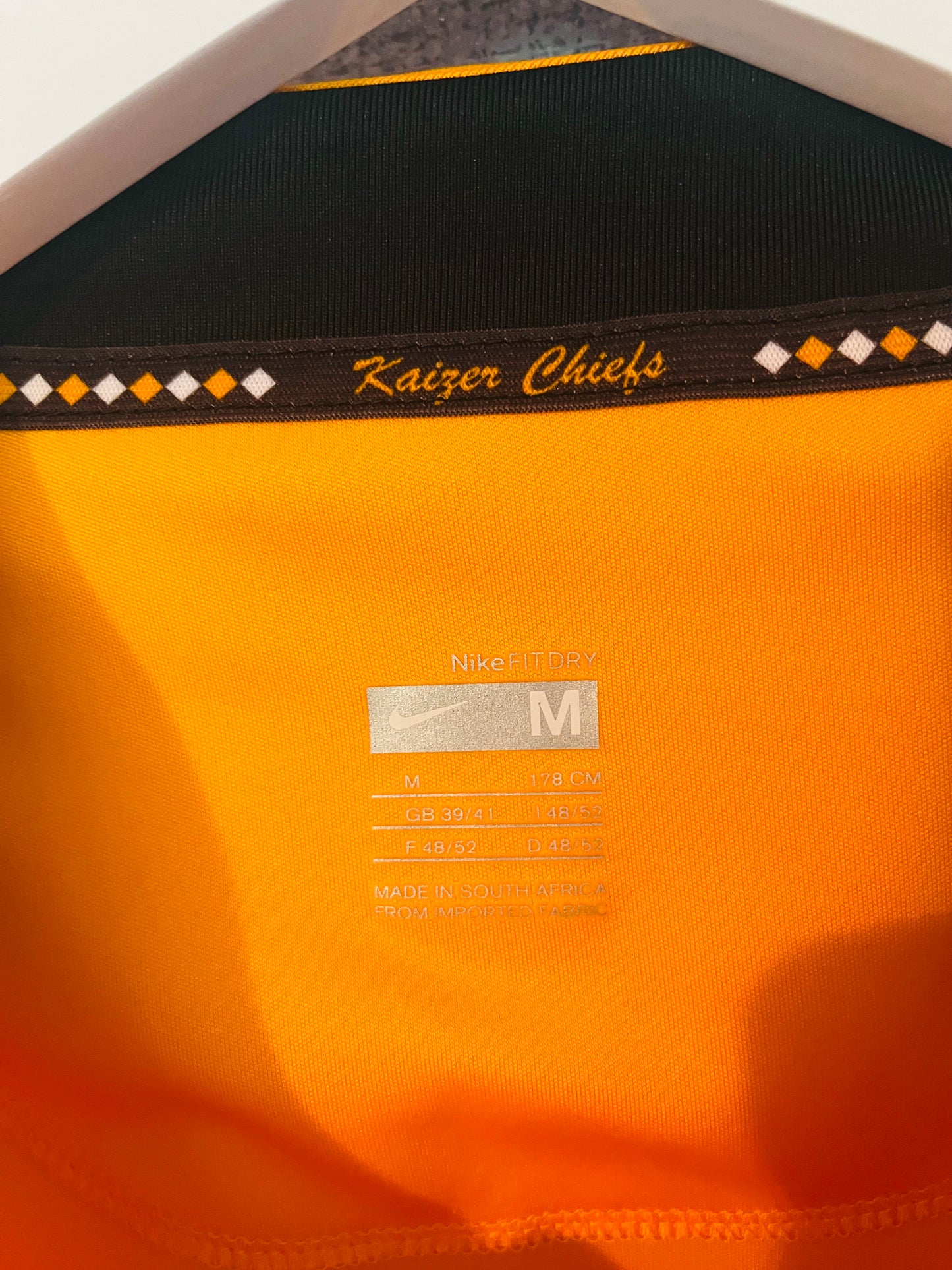 Kaizer Chiefs home football shirt 2007/09 Medium