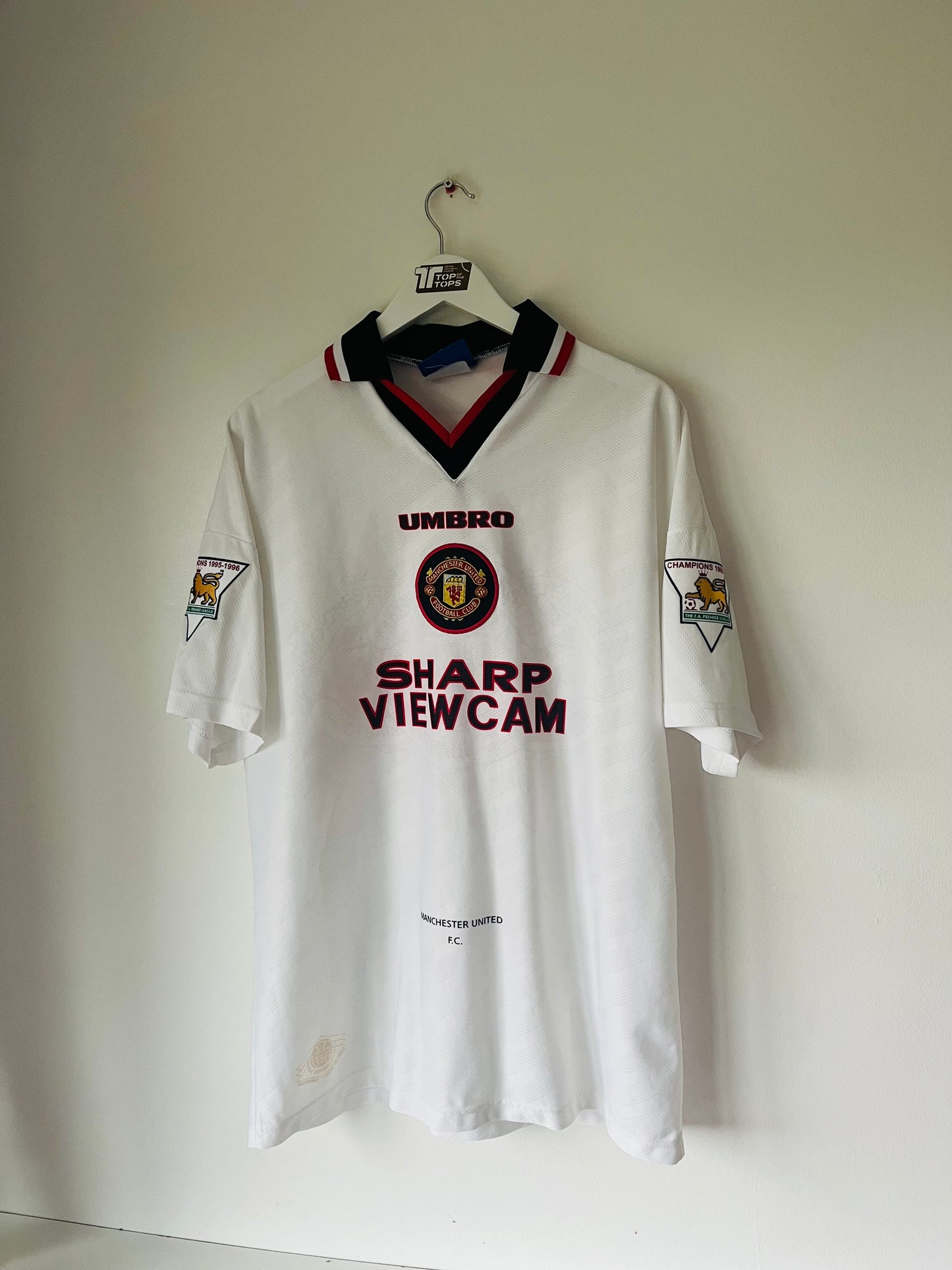 Manchester United away football shirt 1996/97 Cantona XL