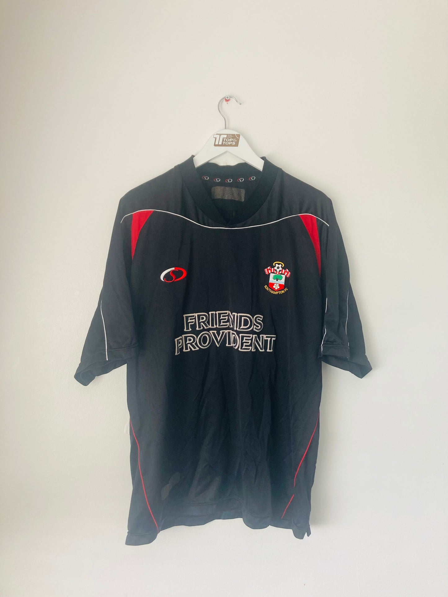 Southampton away football shirt
2001/02 XL