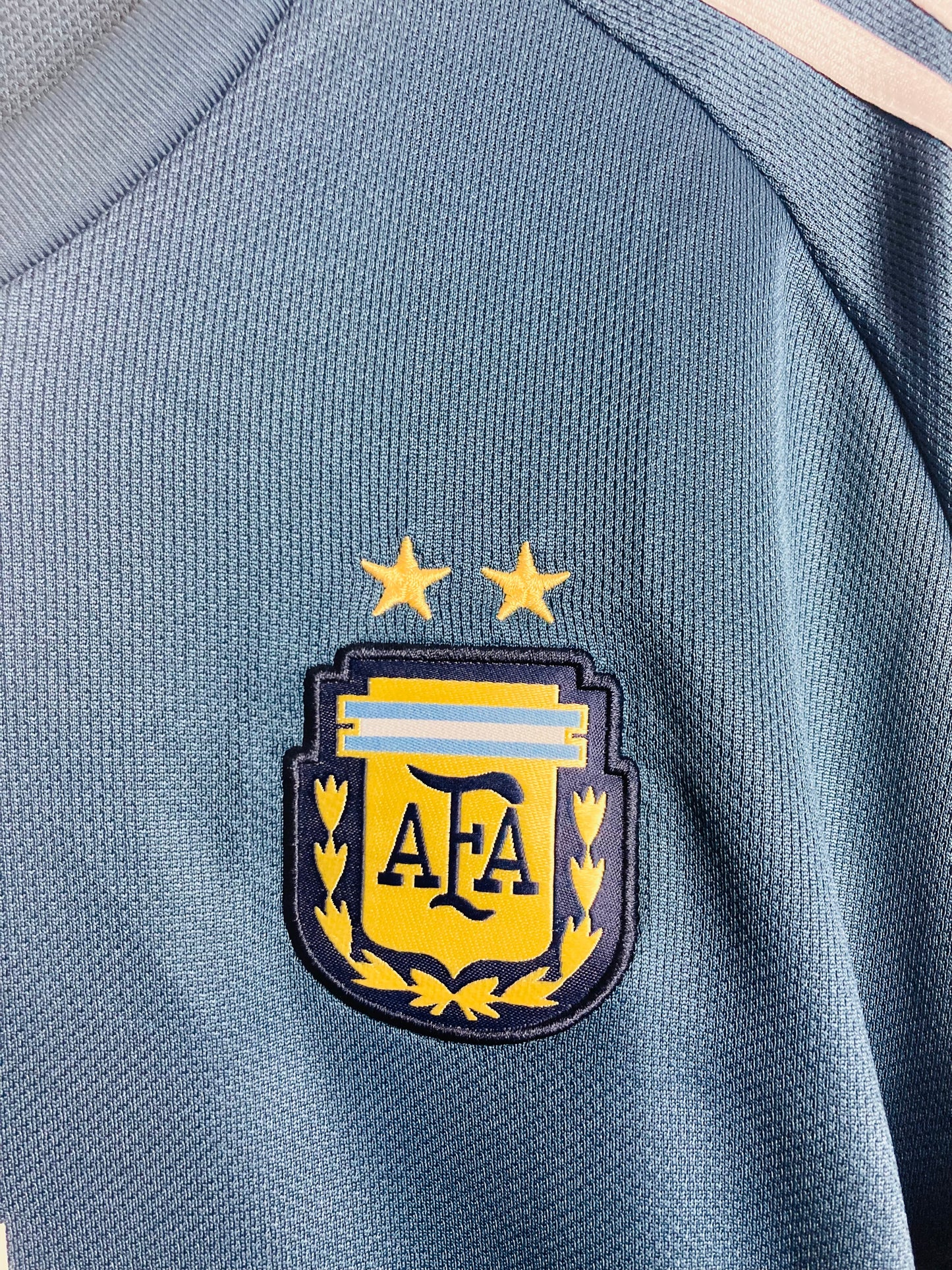 Argentina away football shirt
2015/16 Aguero XL