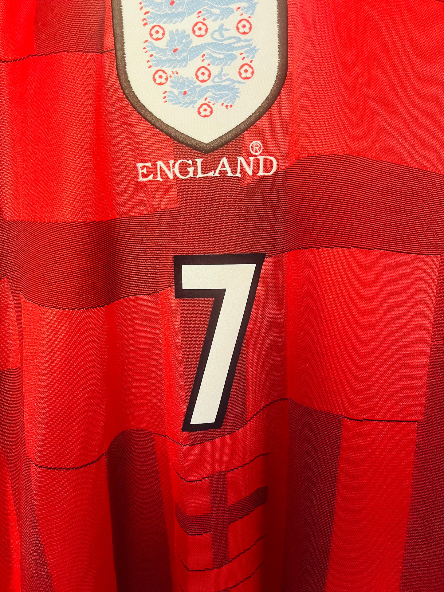England away football shirt        W/C 1998 Beckham XL