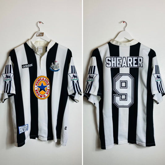 Newcastle United home football shirt 1995/97 Shearer XL
