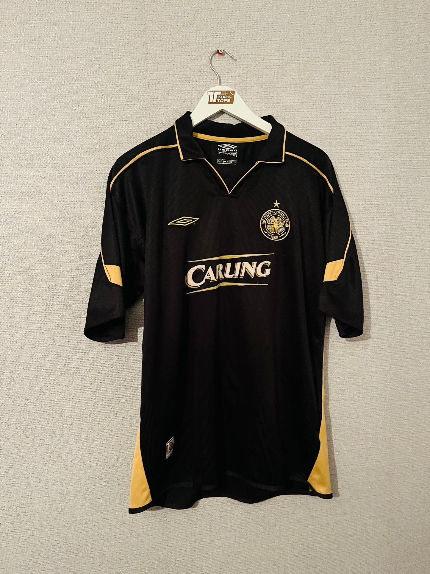 Glasgow Celtic away football shirt
2003/04 XL