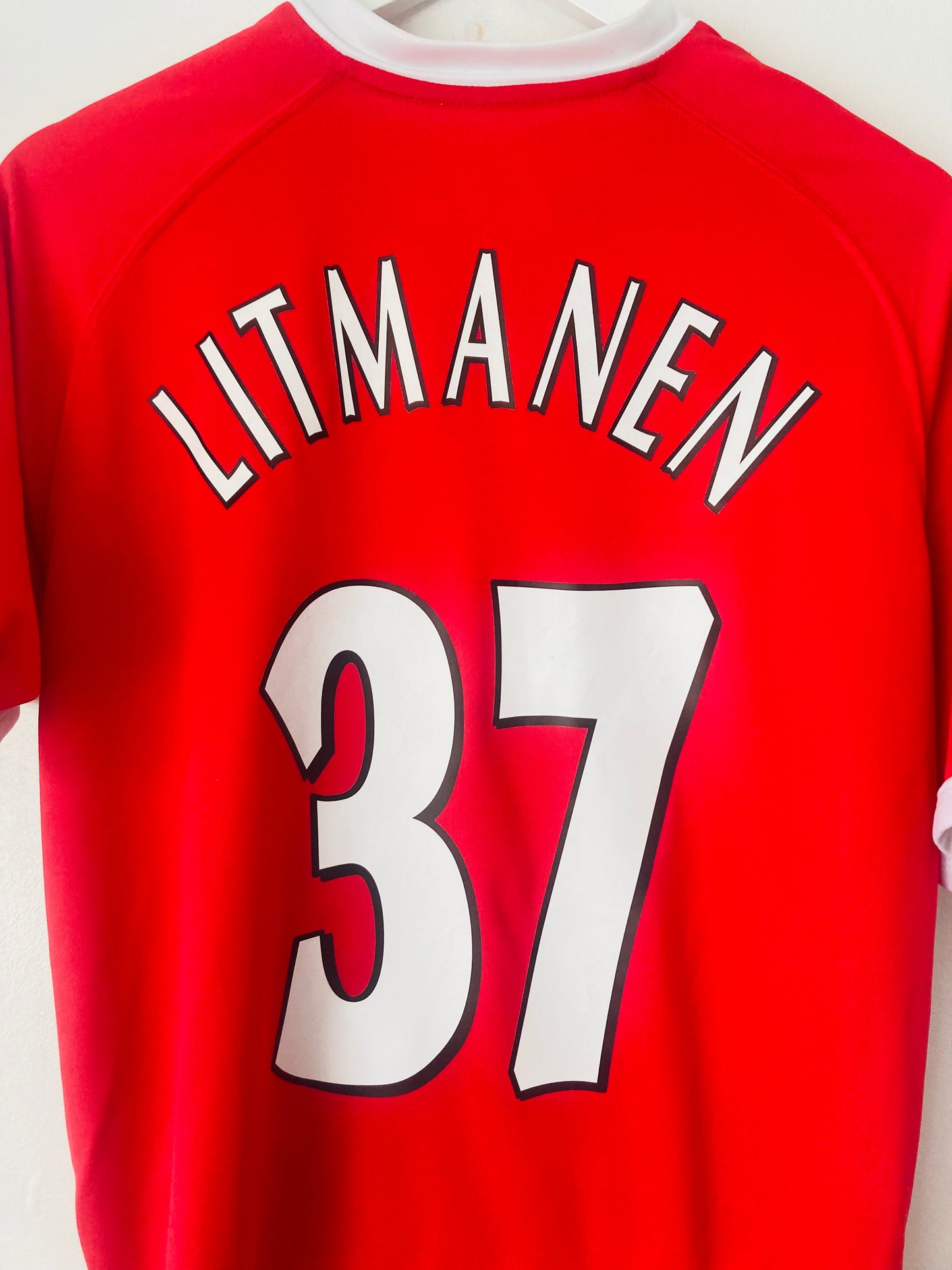 Liverpool home football shirt 2001/03 Litmanen Medium