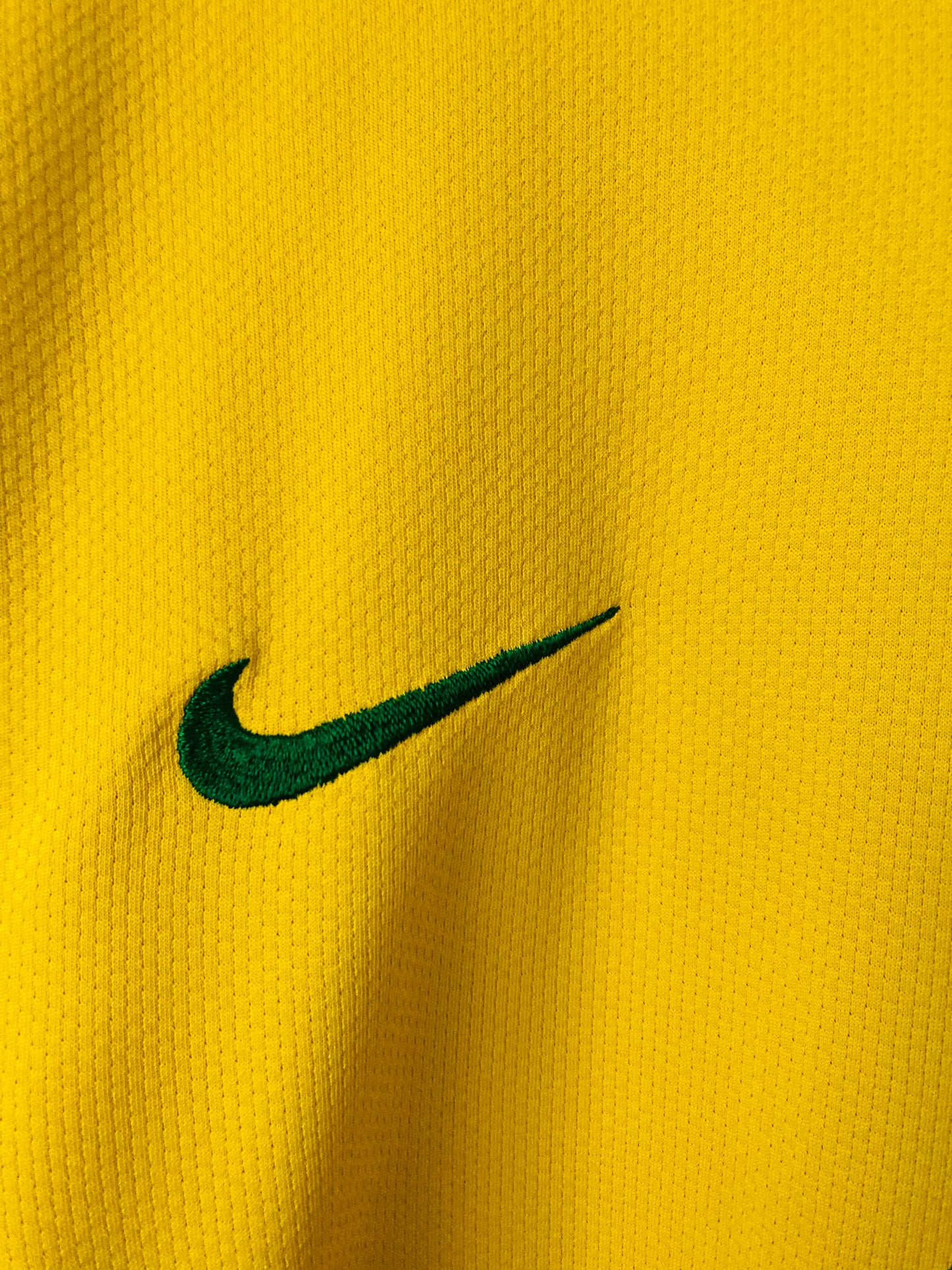 Brazil home football shirt W/C 2006 R9 medium