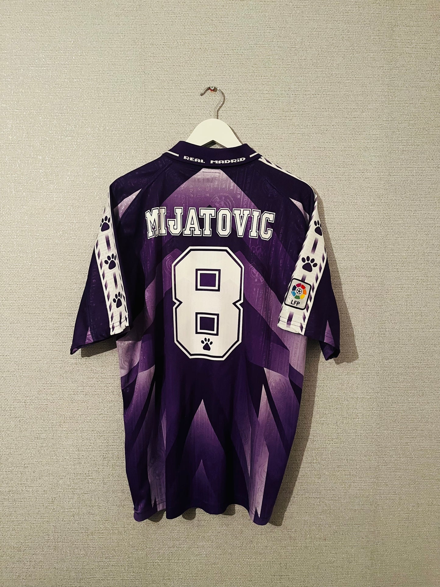 Real Madrid away football shirt 1996/97 Mijatovic XL