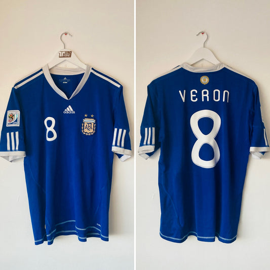 Argentina away football shirt    W/C2010 Veron Large