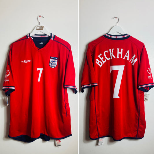 England away football shirt
W/C 2002 Beckham XXL