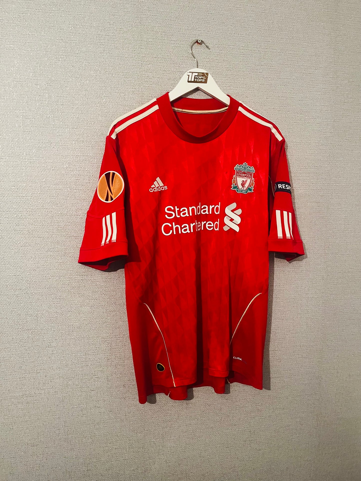 Liverpool home football shirt 2010/11 Torres Large