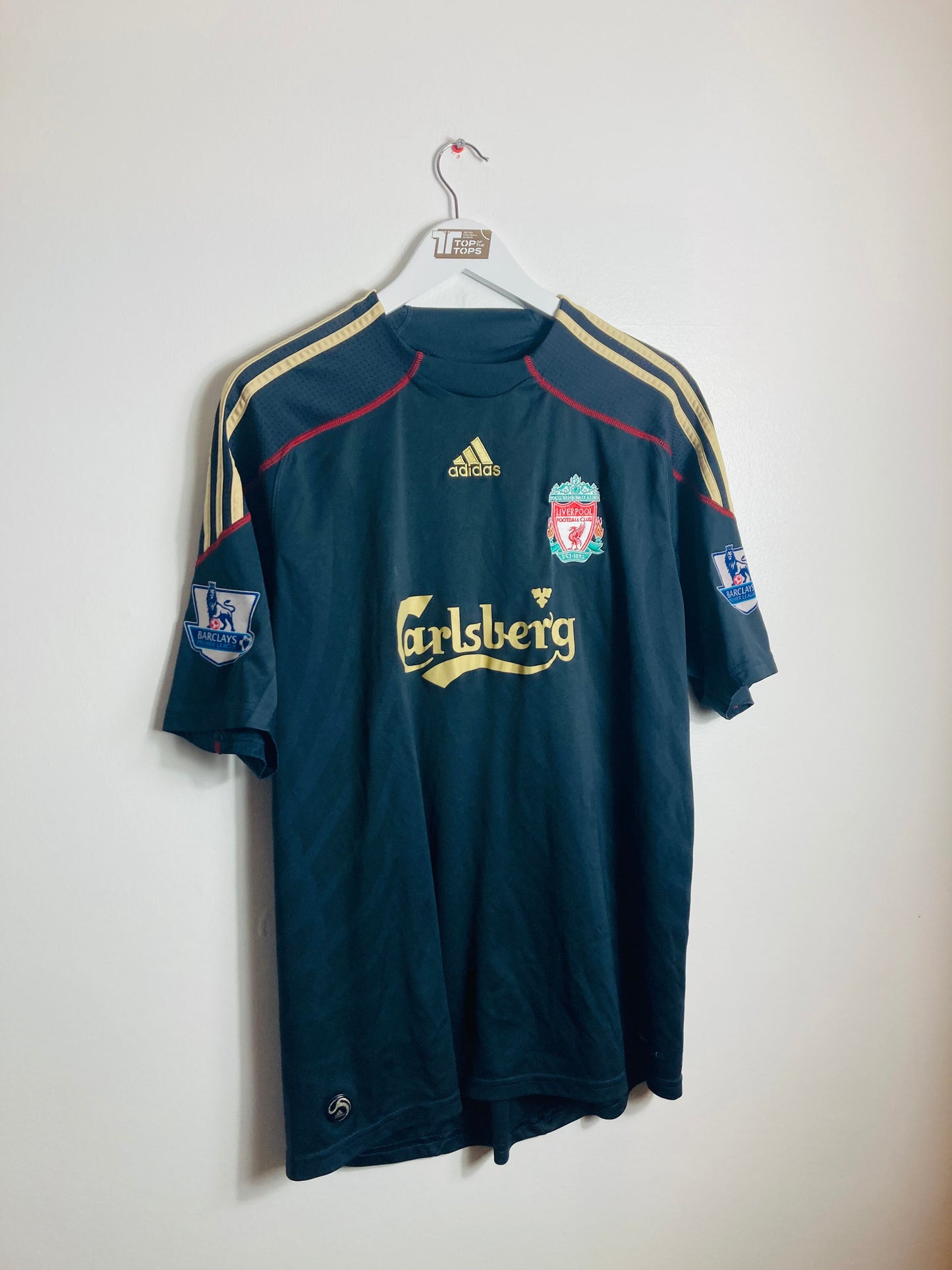 Liverpool away football shirt 2009/10 Torres Large