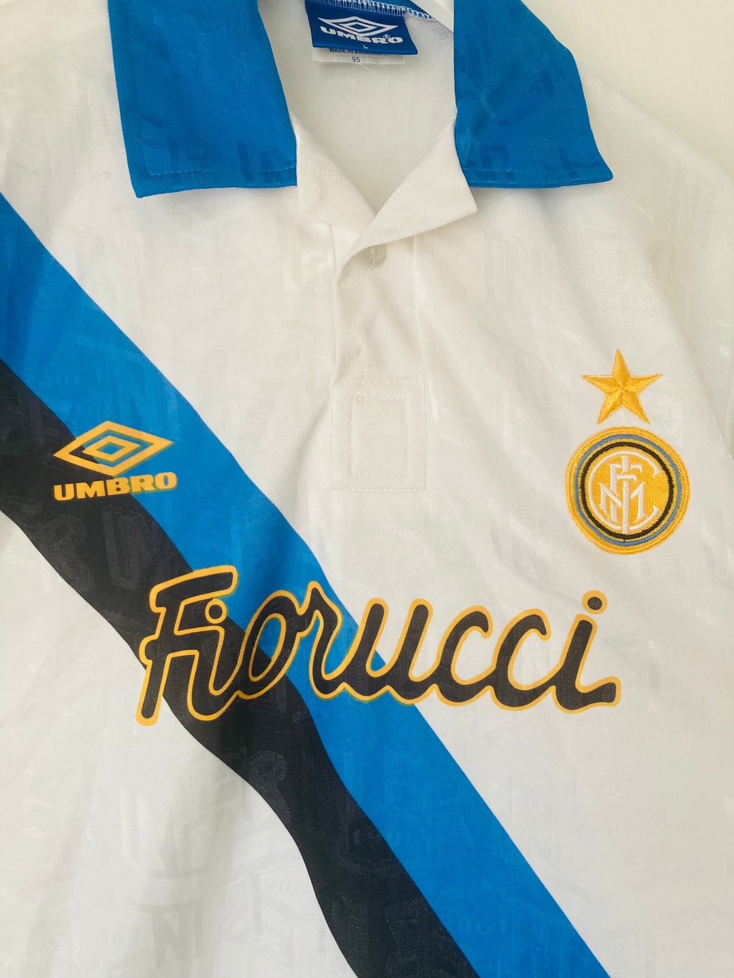 Inter Milan away football shirt
1993/94 Large