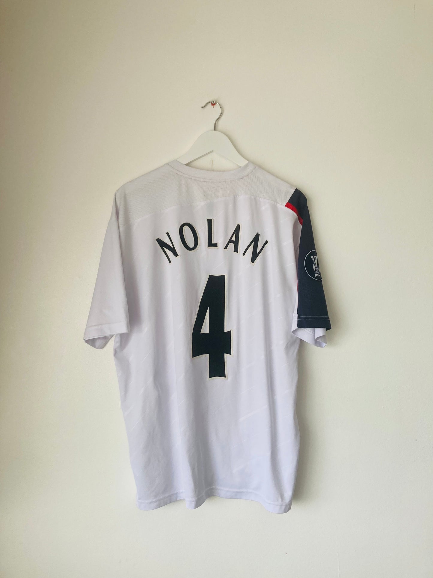 Bolton Wanderers home football shirt
2007/08 Nolan XL