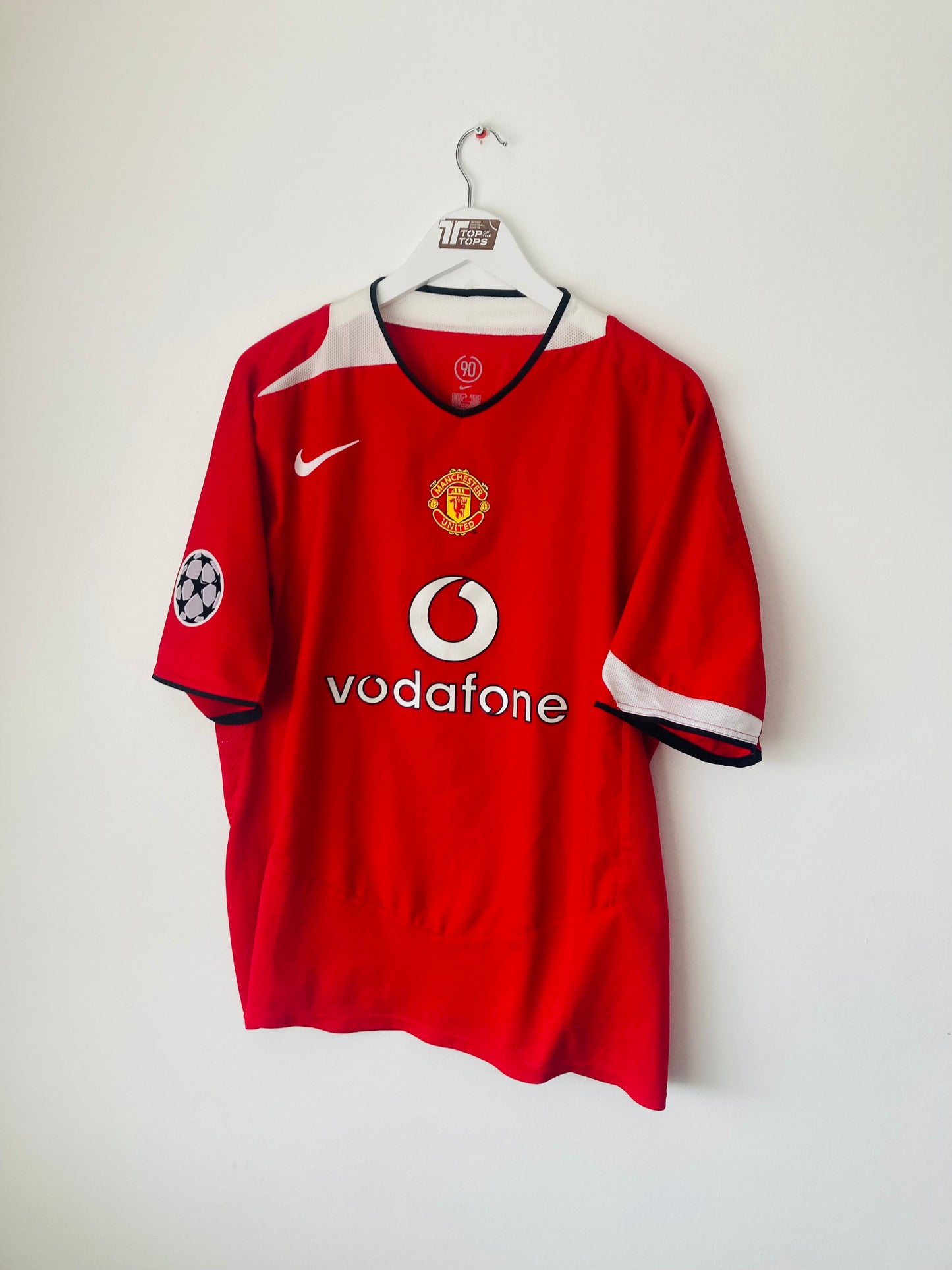 Manchester United home football shirt
Cristiano Ronaldo 7 2004/06 XL