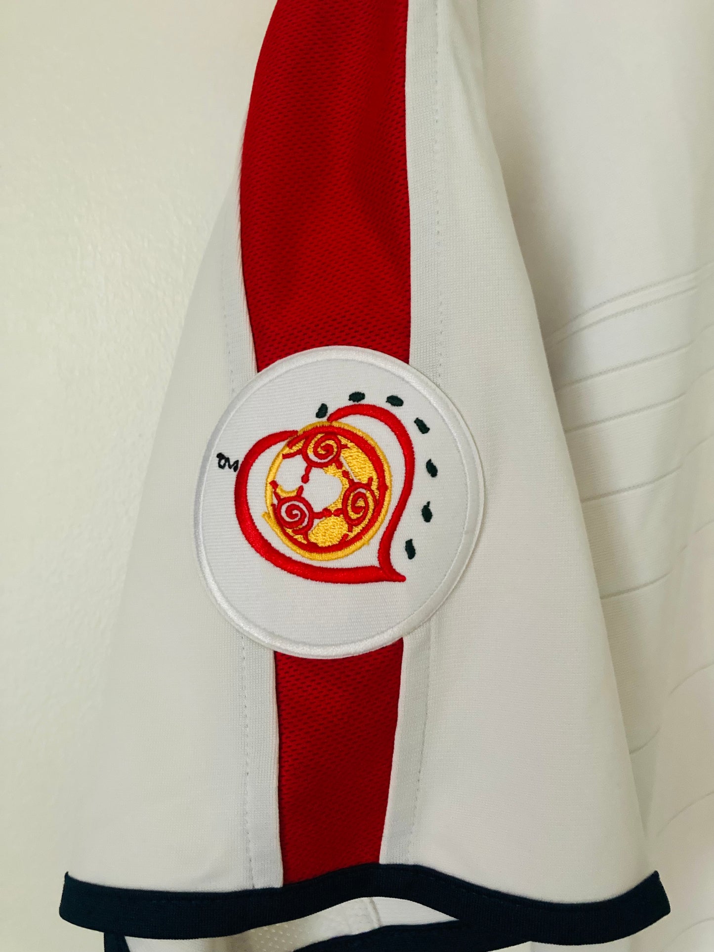 England home football shirt Euro 2004 Beckham XL