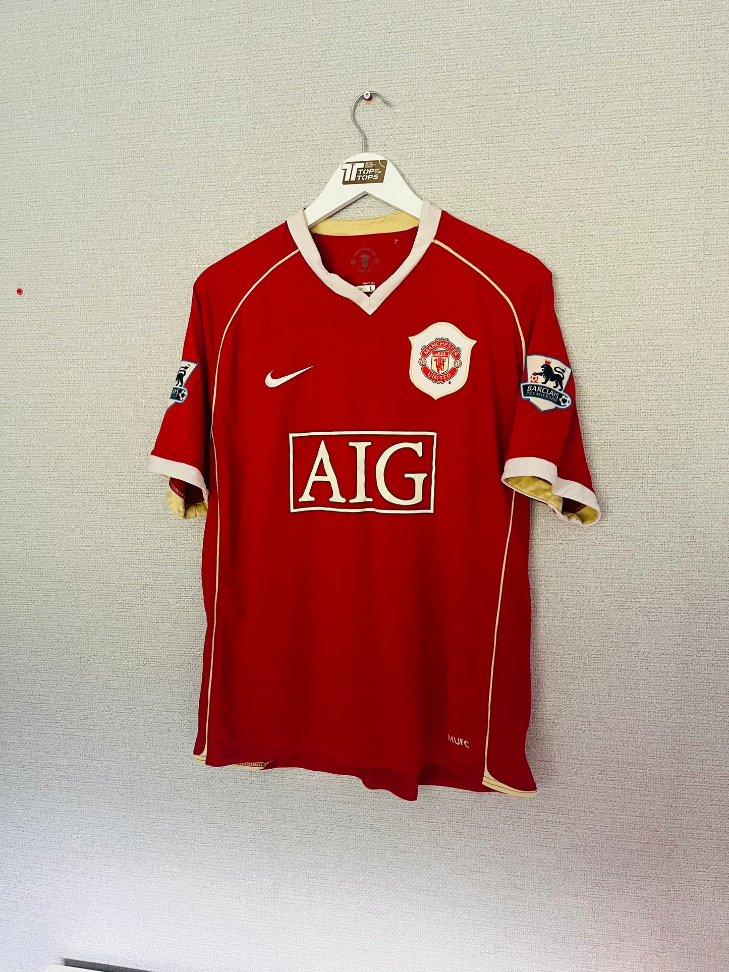 Manchester United home football shirt 2006/07 Larsson Medium